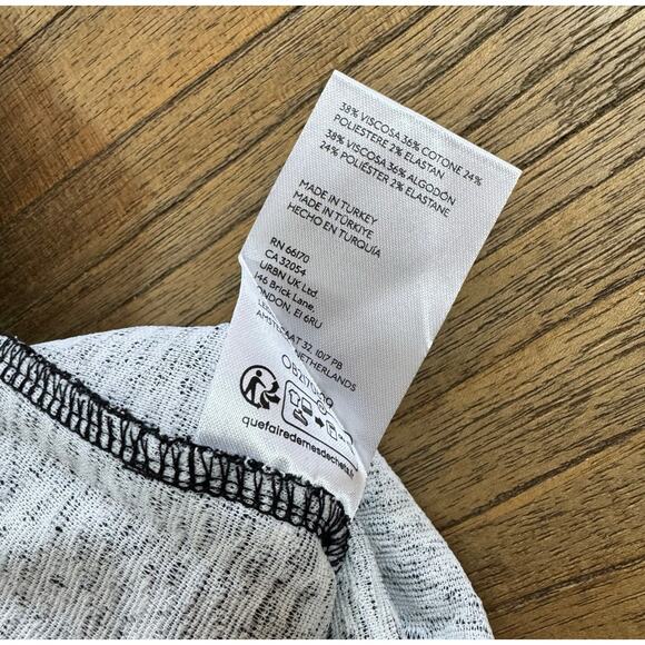 Maeve (Anthropologie) Knee-Length Pencil Skirt - Size XS - Picture 3 of 11